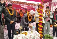 नेकपालाई कमजोर बनाउनेका विरुद्ध आफूहरुः उपप्रम पोखरेल