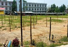 मकवानपुरका ३६५ मतदान केन्द्रबाट मतदान गरिदै