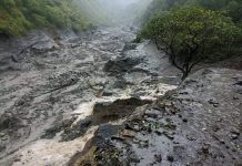 दार्चुला अपडेट : बाढीपहिरोमा परी मृत्यु हुनेको सङ्ख्या पाँच पुग्यो