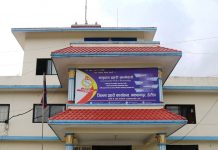 नदिजन्य पदार्थ उत्खनन गर्ने ट्याक्टरसहित ५ जना पक्राउ