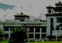 साँझ ५ बजेसम्म मतदान स्थगितको सूचना नटाँस्न अधिकृतहरूलाई आयोगको निर्देशन