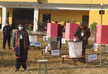 मकवानपुरमा शान्तिपूर्ण रुपमा मतदान सम्पन्न, पहिलेका चुनावमा जस्तो देखिएन नागरिकमा उत्साह