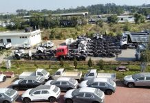 वीरगञ्ज भन्सारमै थन्किए नयाँ सवारी साधन