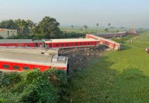 भारतको बिहारमा रेल दुर्घटना हुँदा ६ जनाको मृत्यु