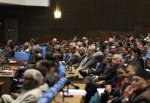 तीन मन्त्रीको राजीनामा माग गर्दै प्रतिनिधिसभामा एमालेको विरोध