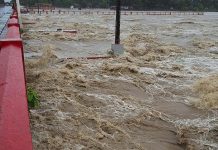 कोशी ब्यारेजमा अति खतरनाकको तह पार
