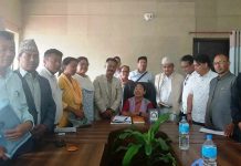 उद्योगमन्त्री तामाङ् र हस्तकला संघका प्रतिनिधिबीच छलफल