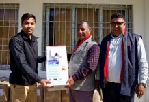 ब्याक टु लाइफ द्वारा गोलन्जोर गाउँपालिकालाई सेनिटरी प्याड डिस्पोजल मेसिन हस्तान्तरण