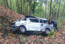 मकवानपुरमा ईभी गाडी दुर्घटना हुँदा २ जनाको मृत्यु,१४ जना घाईते