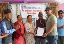 मदन–आश्रित स्मृति दिवसको अवसरमा बृद्धाश्रममा खाद्यान्न बितरण
