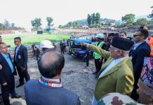 प्रधानमन्त्रीबाट निर्माणाधीन कीर्तिपुर रंगशालाको निरीक्षण