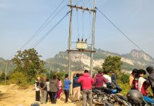 बस्ती बसेको आठ दशकमा पहिलोपटक बल्यो बिजुली